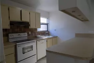 2811 SW Archer Rd, Gainesville, FL 32608 - Photo 8