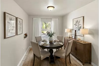 1520 NE 6th Avenue, Gainesville, FL 32641 - Photo 4