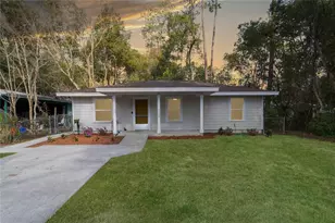 1520 NE 6th Ave, Gainesville, FL 32641 - Photo 10