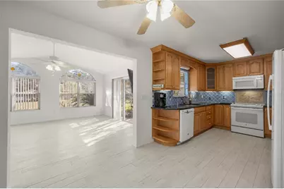 18004 NW 55th Place, Alachua, FL 32615 - Photo 16