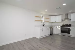 278 SE Marino Way, High Springs, FL 32643 - Photo 8