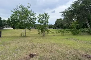 2032 SW 252nd St, Newberry, FL 32669 - Photo 22