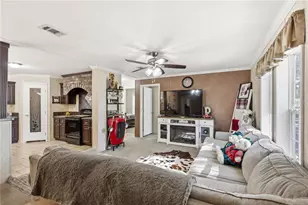 4506 NW 10th St, Bell, FL 32619 - Photo 30