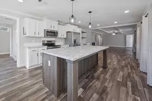 19750 SE 30th St, Morriston, FL 32668 - Photo 30