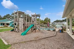 2668 NW 47th Ter, Gainesville, FL 32606 - Photo 32