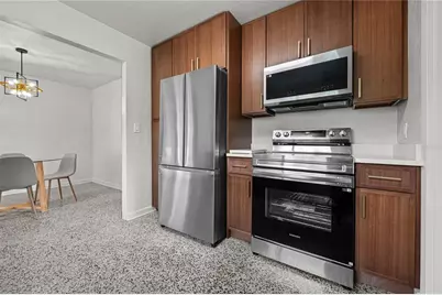 2122 NE 12th Terrace, Gainesville, FL 32609 - Photo 8