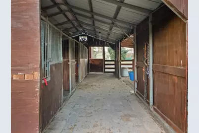 23016 NW 102nd Avenue, Alachua, FL 32615 - Photo 18