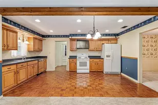 1209 SW 98 St, Gainesville, FL 32607 - Photo 10