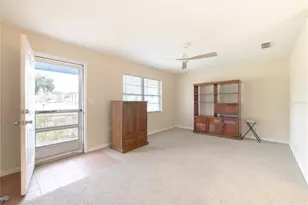 135 SW 266th St, Newberry, FL 32669 - Photo 2