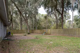 26424 SW 1st Ave, Newberry, FL 32669 - Photo 22