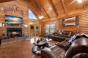 306 NE Castagna Ln, Mayo, FL 32066 - Photo 2