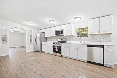 1809 Rosemary Circle, Bell, FL 32619 - Photo 4