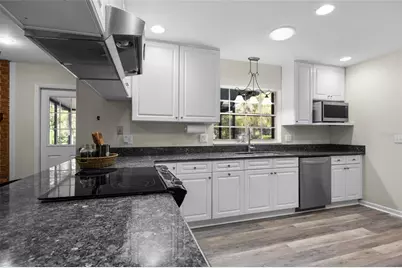 2110 NW 46th Street, Gainesville, FL 32605 - Photo 6