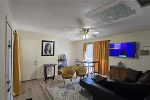 1823 NE 31st Ave, Gainesville, FL 32609 - Photo 12