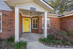 25339 SW 18th Ave, Newberry, FL 32669 - Photo 2