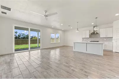 1086 SW 67th Way, Gainesville, FL 32607 - Photo 4