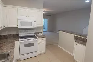 1571 NW 29 Rd, Gainesville, FL 32605 - Photo 6