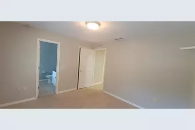 1571 NW 29th Road #6, Gainesville, FL 32605 - Photo 14