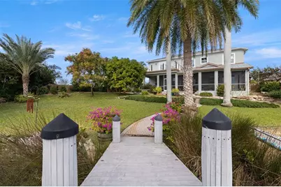 1221 50th Street Court E, Bradenton, FL 34208 - Photo 2