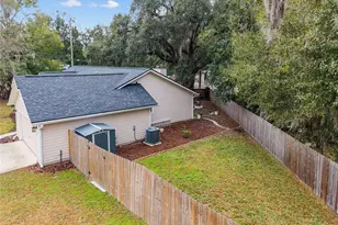3515 NW 39th Pl, Gainesville, FL 32605 - Photo 4