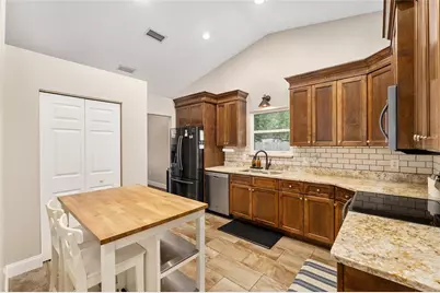 3515 NW 39th Place, Gainesville, FL 32605 - Photo 18