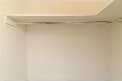 1700 SW 16th Court #J-4, Gainesville, FL 32608 - Photo 16