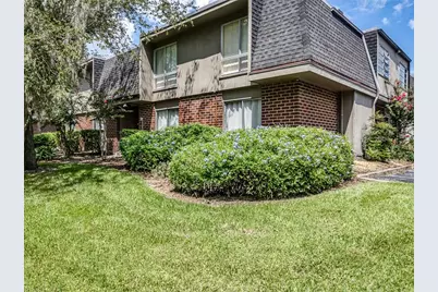 1700 SW 16th Court #J-4, Gainesville, FL 32608 - Photo 2