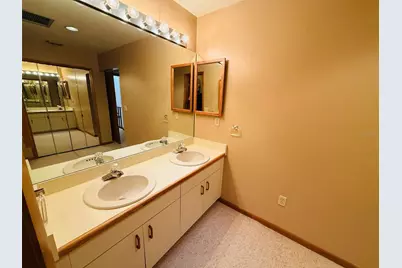 2435 NW 27th Place, Gainesville, FL 32605 - Photo 18