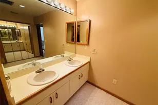 2435 NW 27th Pl, Gainesville, FL 32605 - Photo 18