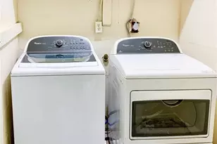 1213 NW 39th Ave, Gainesville, FL 32609 - Photo 14