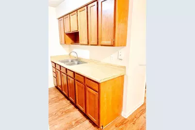 1213 NW 39th Avenue #B1, Gainesville, FL 32609 - Photo 4