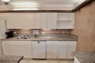 1719 NW 23rd Ave, Gainesville, FL 32605 - Photo 24