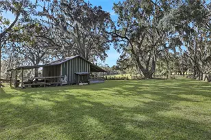 6109 SW Elim Church Rd, Fort White, FL 32038 - Photo 6