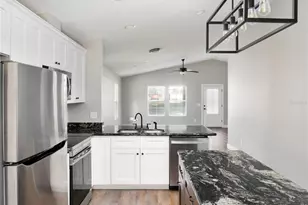 730 SW Second Ave, Trenton, FL 32693 - Photo 16