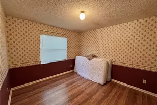 1221 SW 75th Dr, Gainesville, FL 32607 - Photo 32