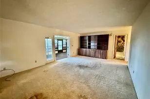 1221 SW 75th Dr, Gainesville, FL 32607 - Photo 16