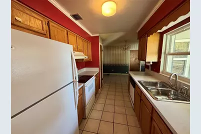 1221 SW 75th Drive, Gainesville, FL 32607 - Photo 4