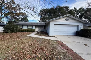 1221 SW 75th Dr, Gainesville, FL 32607 - Photo 44