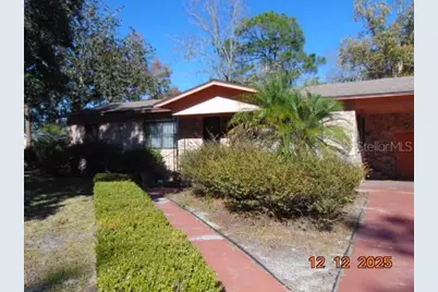 2212 NE 8 Avenue NE, Gainesville, FL 32641 - Photo 1
