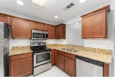 4663 SW 48th Drive #138, Gainesville, FL 32608 - Photo 6