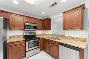 4663 SW 48th Dr, Gainesville, FL 32608 - Photo 6