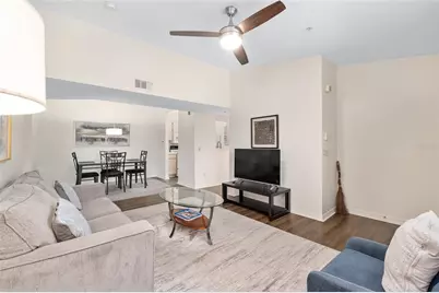 2360 SW Archer Road #1009, Gainesville, FL 32608 - Photo 8