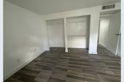 717 SW 75th Street #101, Gainesville, FL 32607 - Photo 18