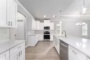 6671 SW 15 Pl, Gainesville, FL 32607 - Photo 8