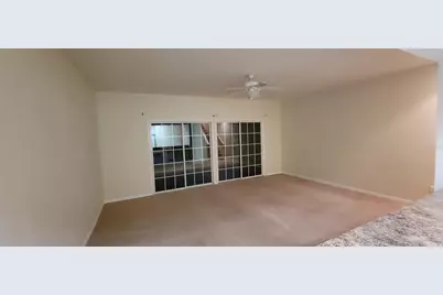 1561 NW 29th Road #7, Gainesville, FL 32605 - Photo 8