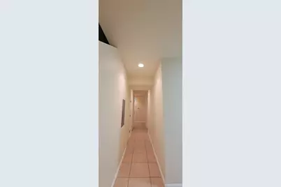 1561 NW 29th Road #7, Gainesville, FL 32605 - Photo 12