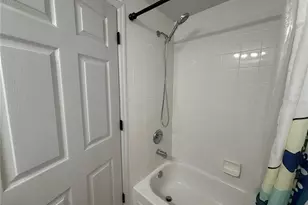 5067 NW 1st Pl, Gainesville, FL 32607 - Photo 8