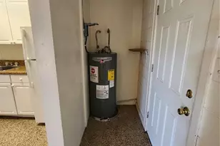 1933 NW 4th Ave, Gainesville, FL 32603 - Photo 22