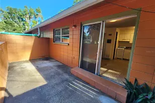 1933 NW 4th Ave, Gainesville, FL 32603 - Photo 2