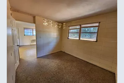 1933 NW 4 Avenue #B, Gainesville, FL 32603 - Photo 4